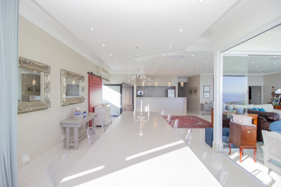 11 Bedroom Property for Sale in Camps Bay Western Cape